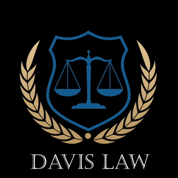 Fichier:Davis Law Logo.png