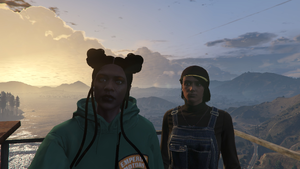 Naé et June.png