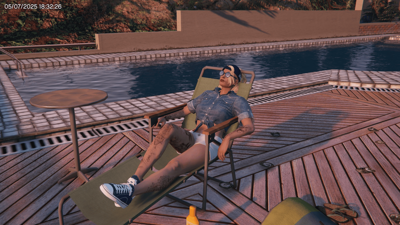 Fichier:Agathe en repos.png